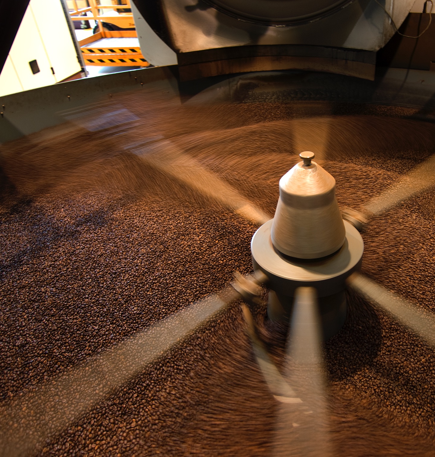 INDÚSTRIA E SERVIÇOS