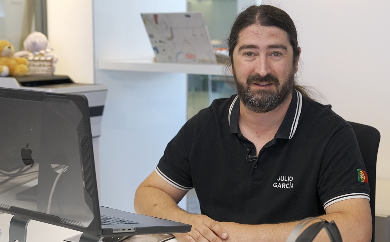 TÉCNICO AUDIOVISUAL